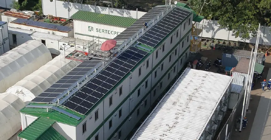 Instalación de Sistema Fotovoltaico para Cliente del Sector de Hidrocarburos